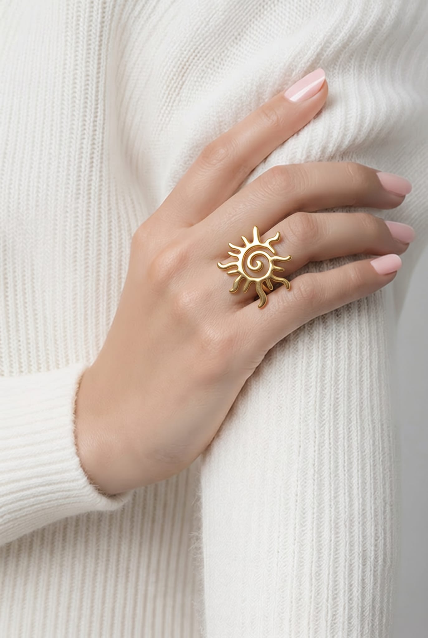 Anillo Sol Dorado para Mujer
