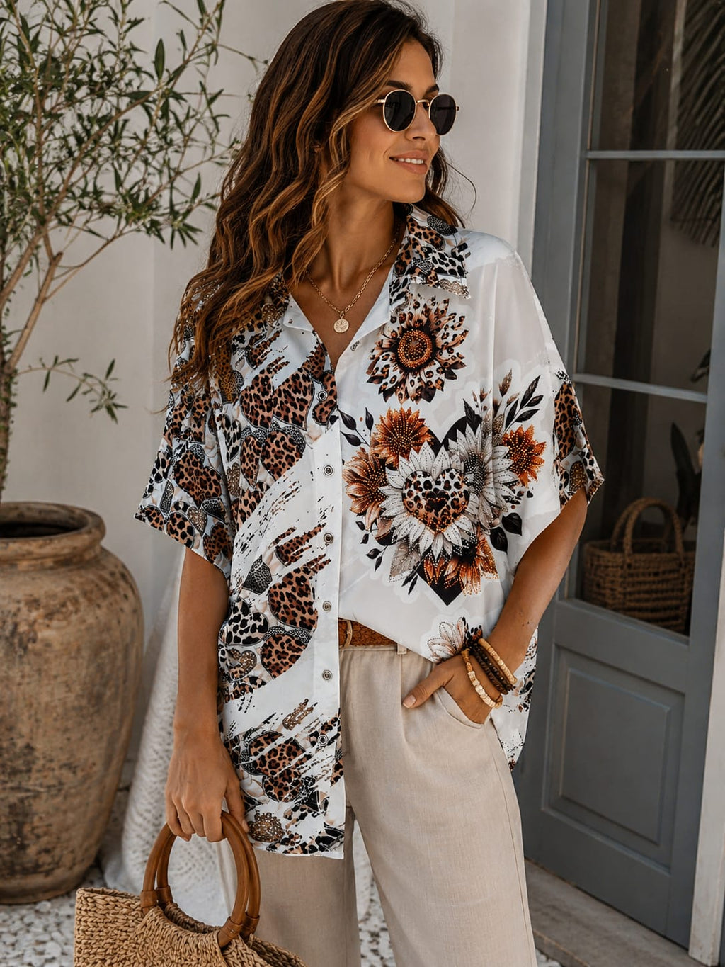 Camisa Estampada Animal Print y Floral – Elegancia Casual para Mujer