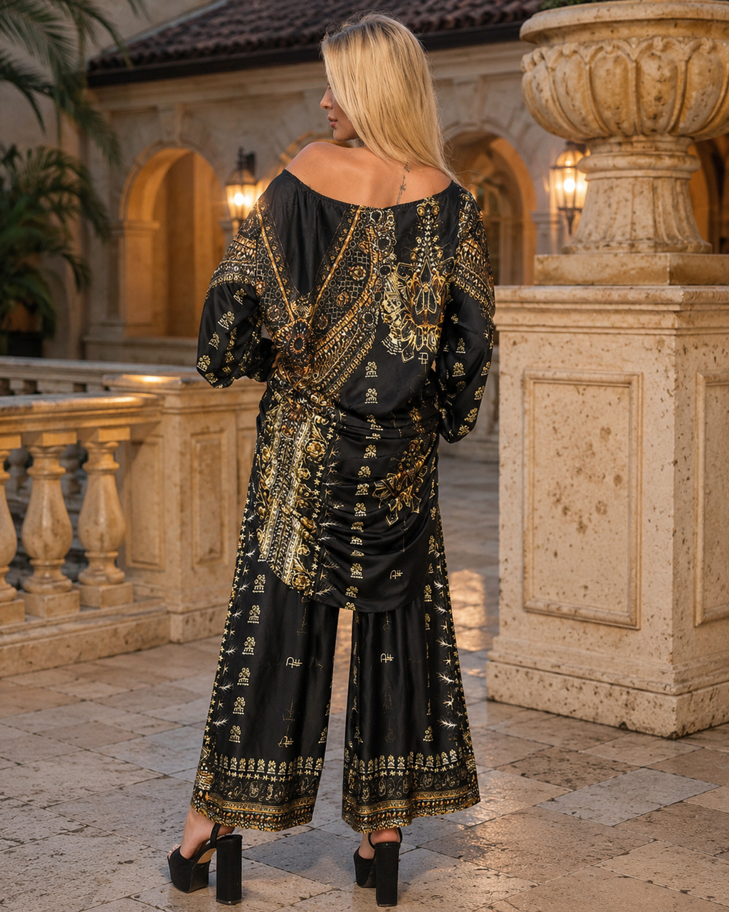 Conjunto Estampado de Dos Piezas – Elegancia Boho Chic