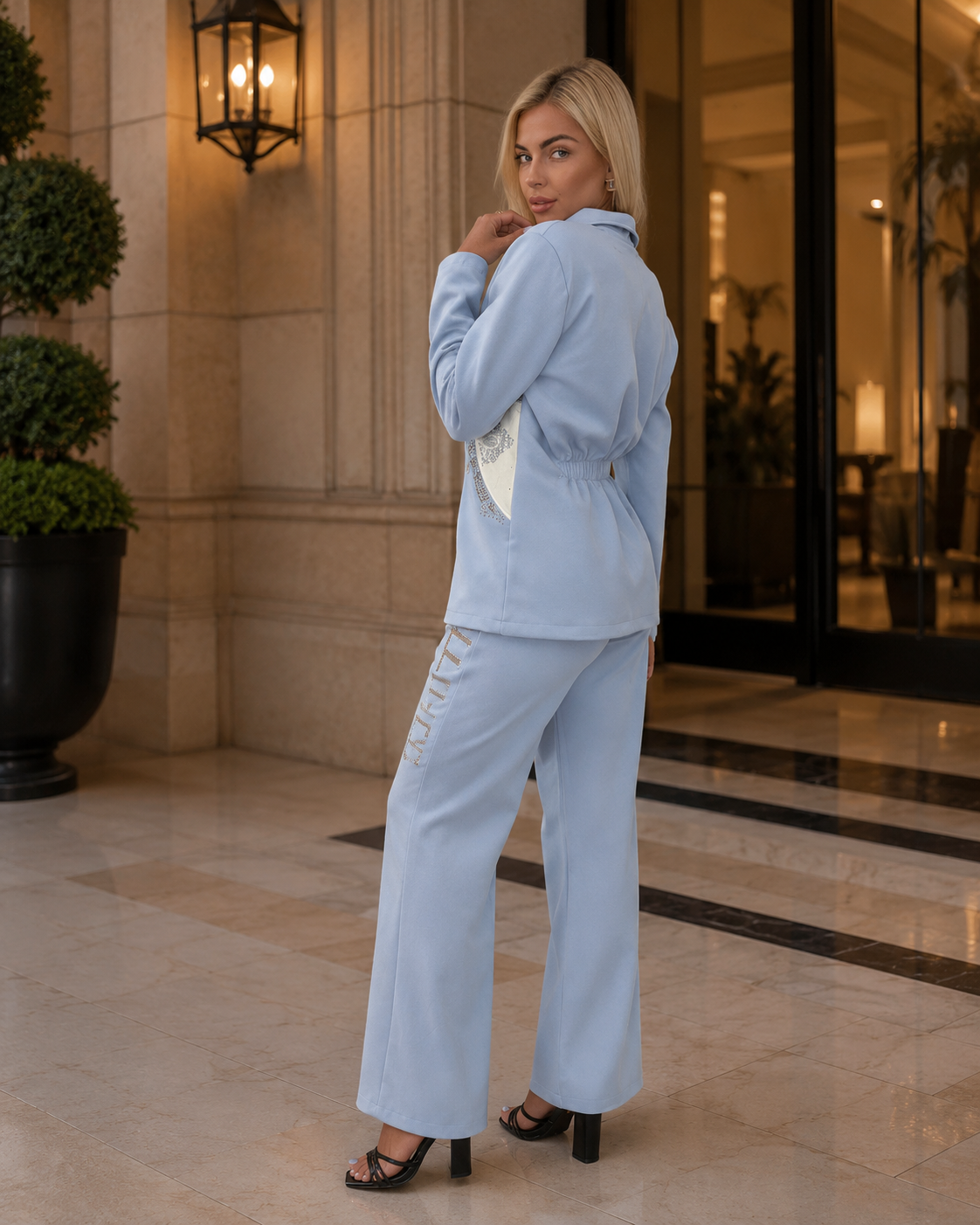 Conjunto Blazer y Pantalón – Elegancia Premium